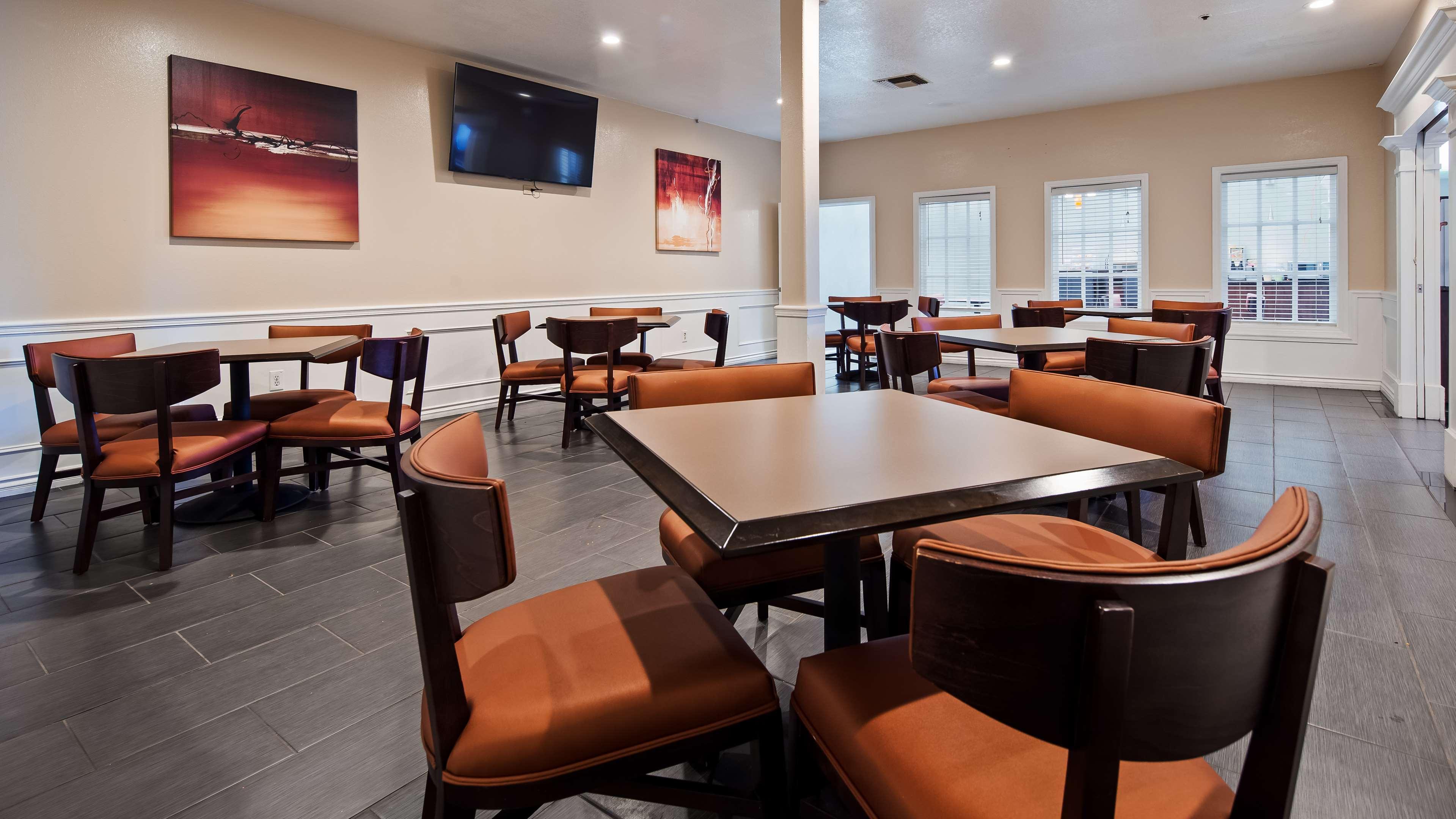 Best Western Plus Newport Mesa Inn Коста Меса Экстерьер фото