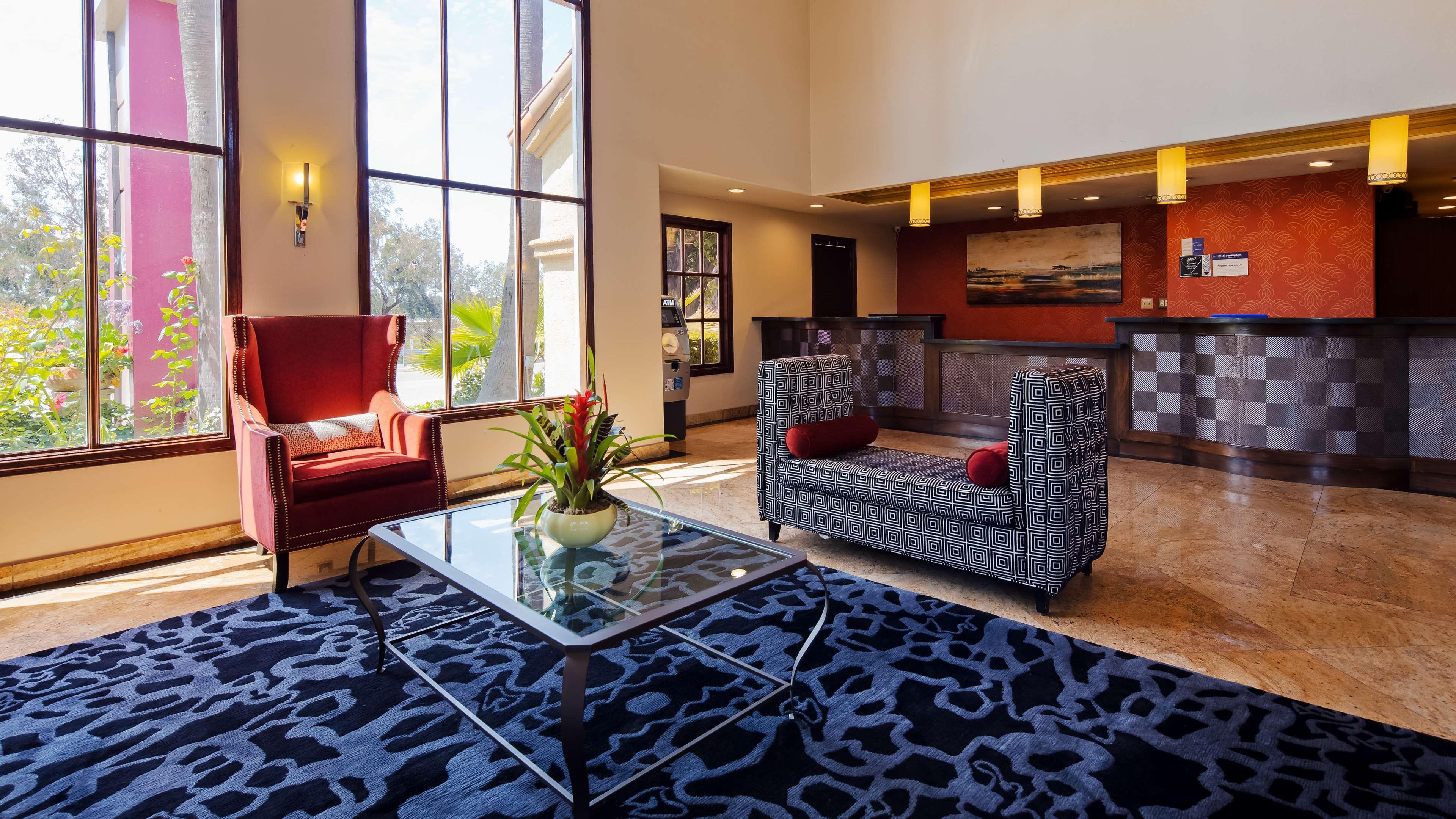 Best Western Plus Newport Mesa Inn Коста Меса Экстерьер фото