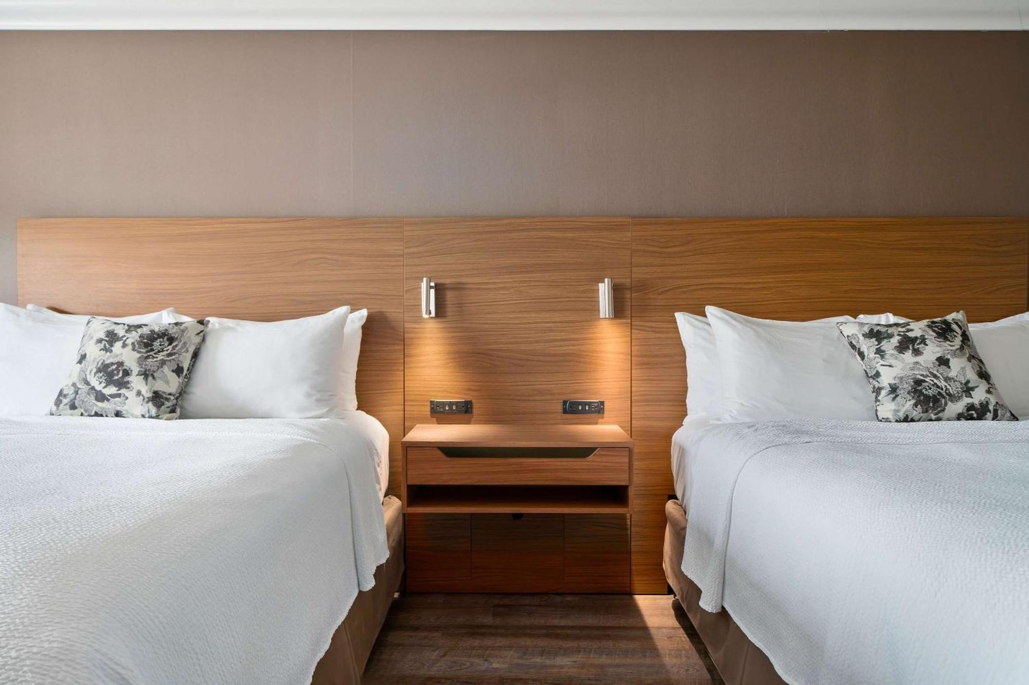 Best Western Plus Newport Mesa Inn Коста Меса Экстерьер фото